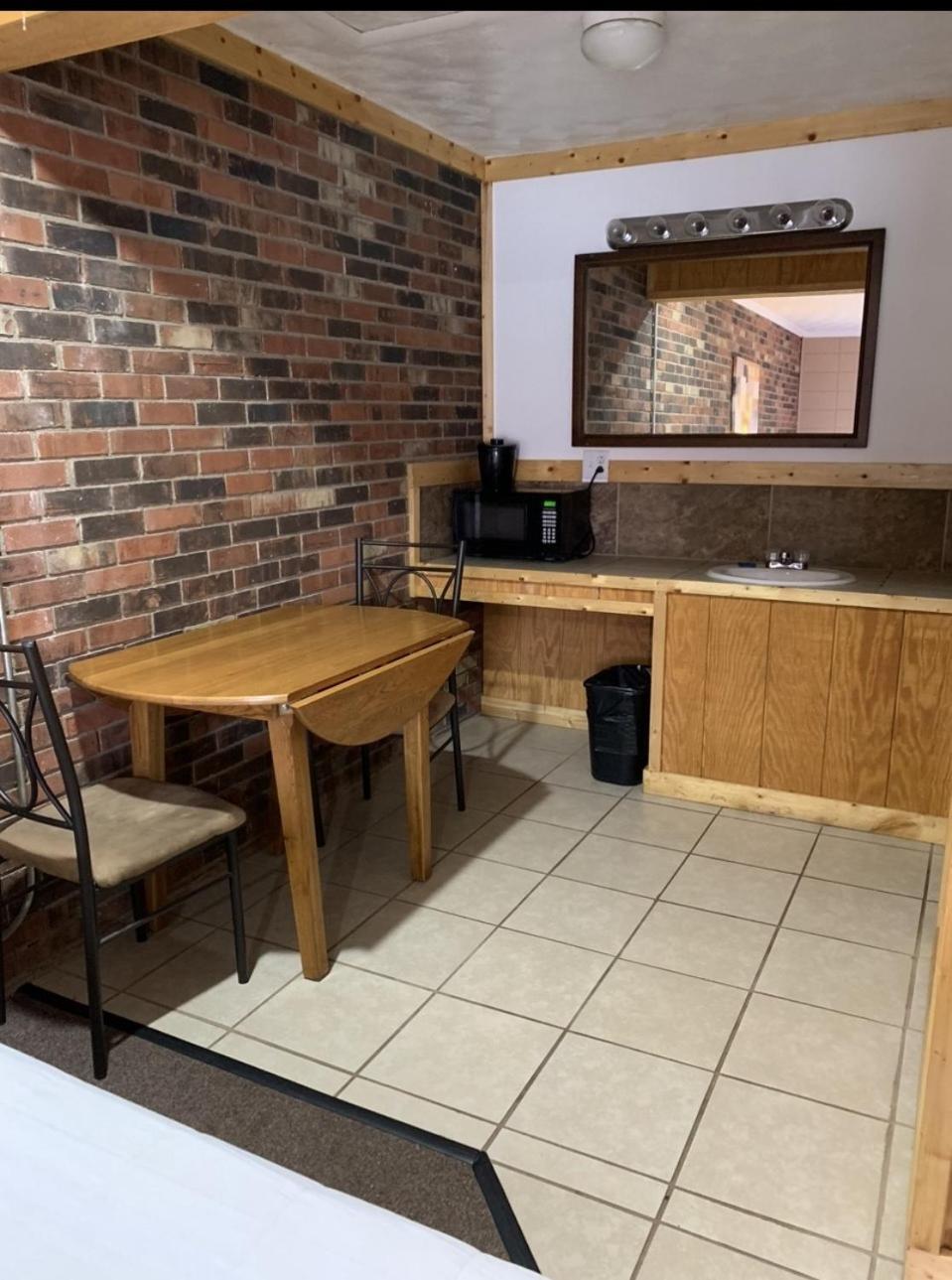Aberdeen Beverly Hills Inn מראה חיצוני תמונה